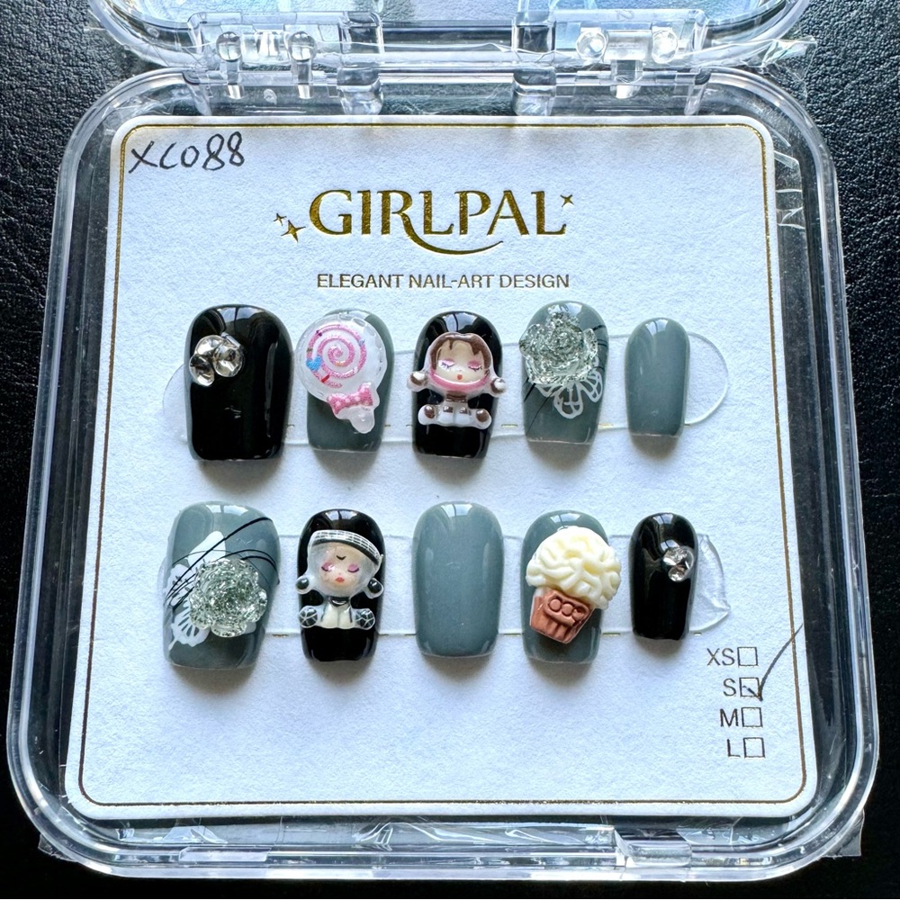 Brand New Salon Quality Hand Crafted Press-on Nails (10pc)